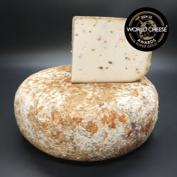 Tomme de Chèvre aux Graines Cave Rousseau
