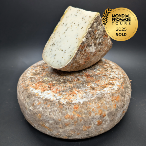 Tomme de Chèvre Cave Rousseau au Romarin